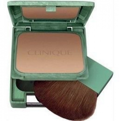 Almost Powder Makeup SPF15 - Clinique Pudra